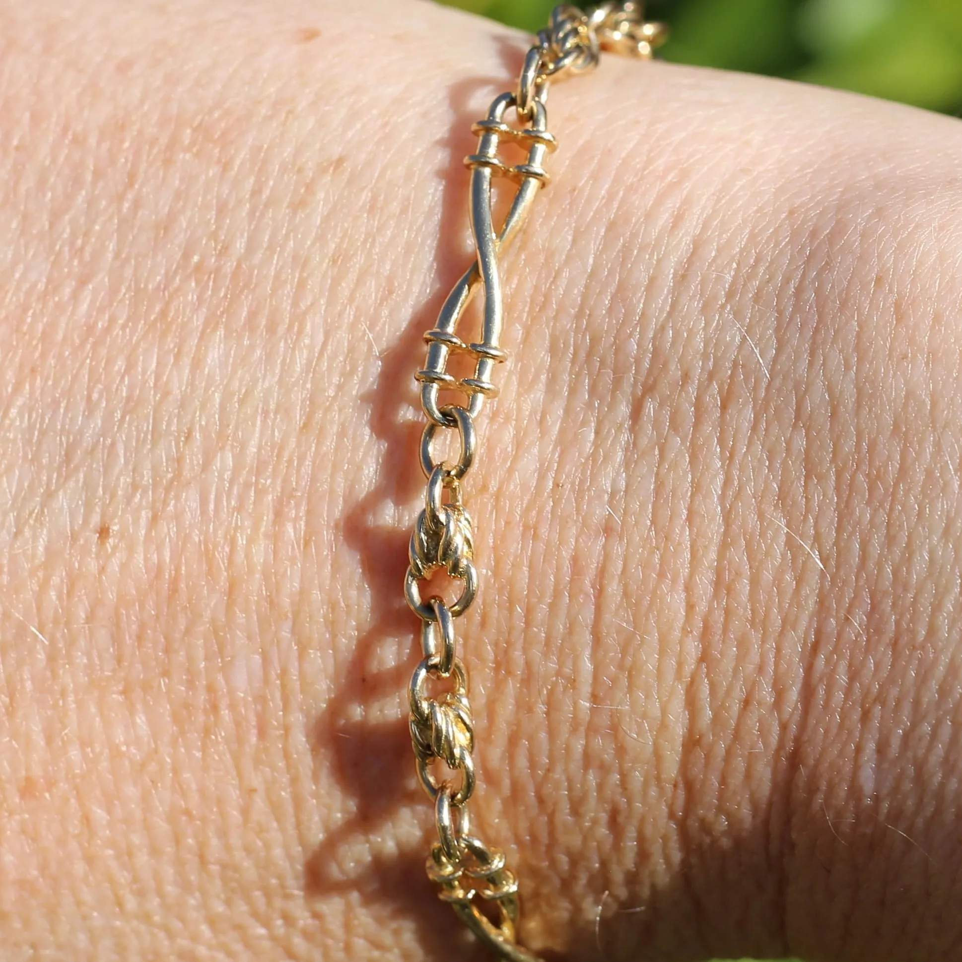 9ct Yellow Gold Fancy Twisted Trombone and Love Link Bracelet or Watch Chain Extender, 10.8g 20.5cm