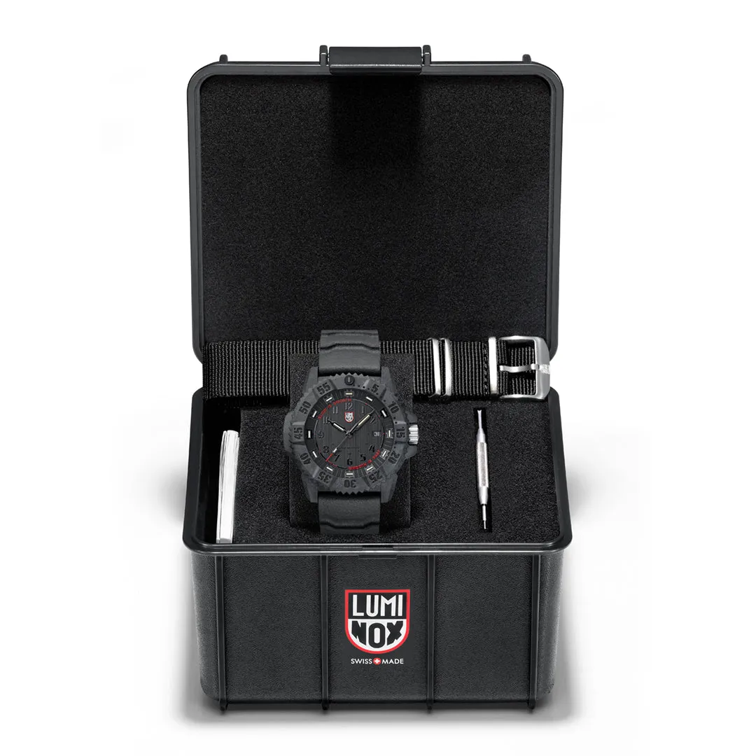 Luminox MASTER CARBON Seal XS.3801 AUTOMATIC (LIMITED EDITION)