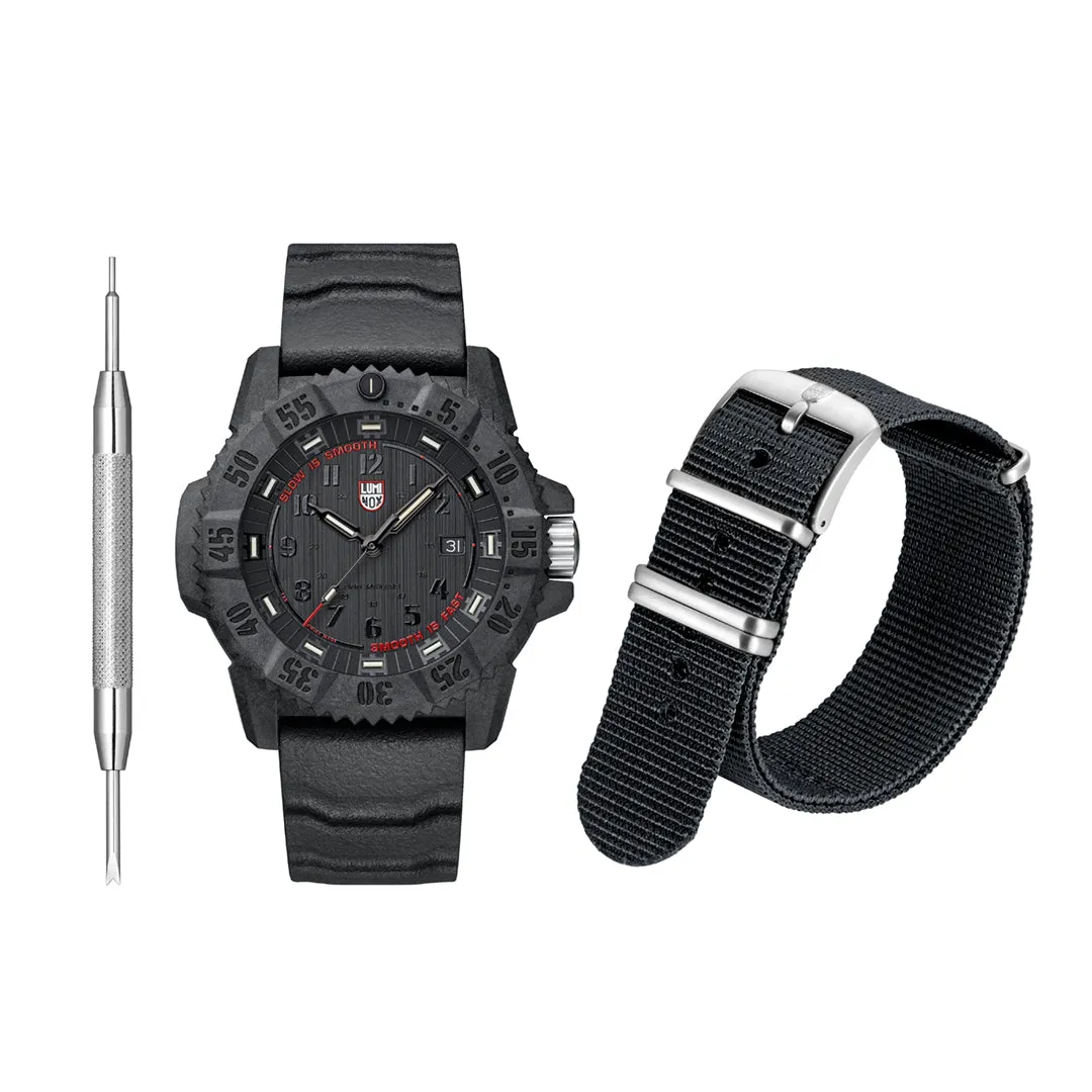 Luminox MASTER CARBON Seal XS.3801 AUTOMATIC (LIMITED EDITION)