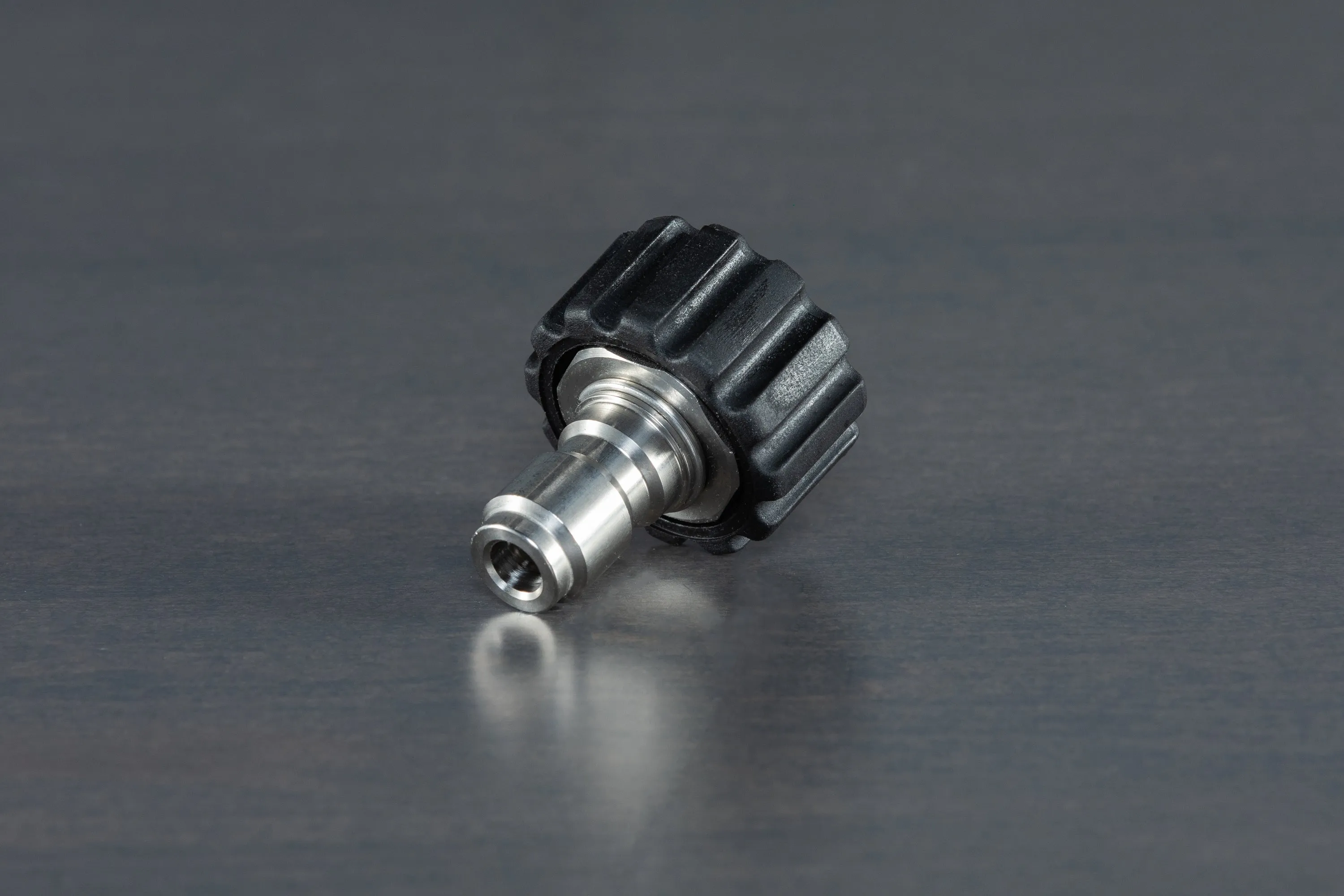 Mosmatic T304 SS M22 Female (15mm) to 3/8" QD Plug